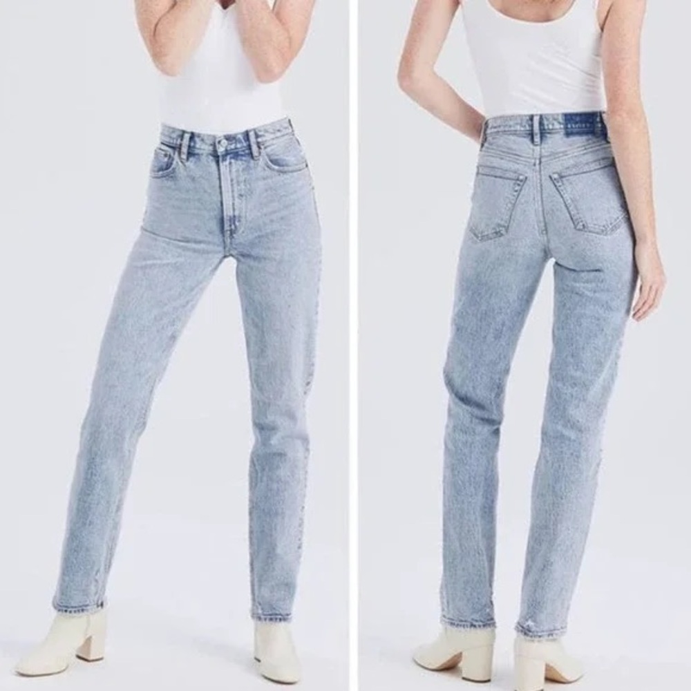 Abercrombie & Fitch Acid Wash Ultra High Rise 90s Straight Jeans Size 26/2R